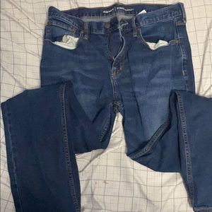 32x32 worn jeans